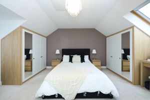 Photo 5- click for photo gallery